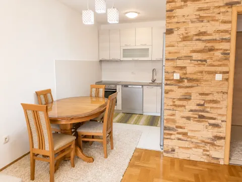 Rent, one bedroom apartment, 45m², Stari Aerodrom, Podgorica - image 3
