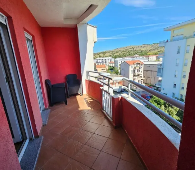 Prodaja, jednosoban stan, 40m², Blok 9, Podgorica