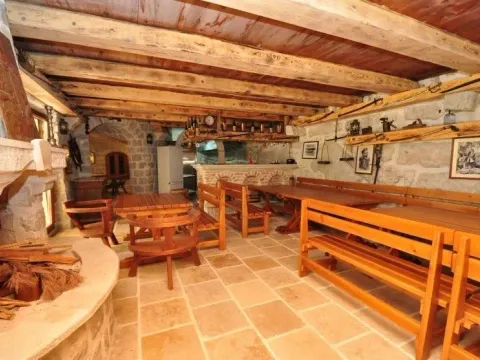 Sale, house, 1300m², Perazića do, Budva - image 9