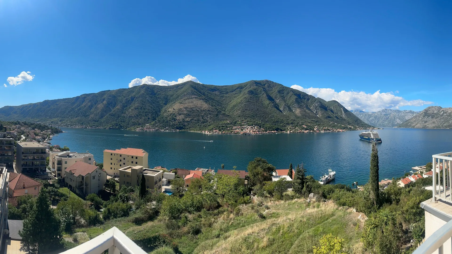 Prodaja, dvosoban stan, 75m², Grad, Kotor