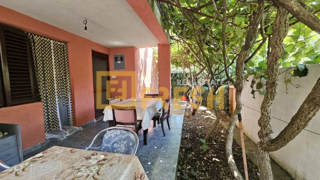 Sale, house, 140m², Petrovac, Budva