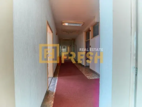 Rent, office space, 345m², Centar, Podgorica - image 9