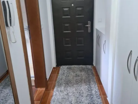 Rent, one bedroom apartment, 48m², Bijela, Herceg Novi - image 2