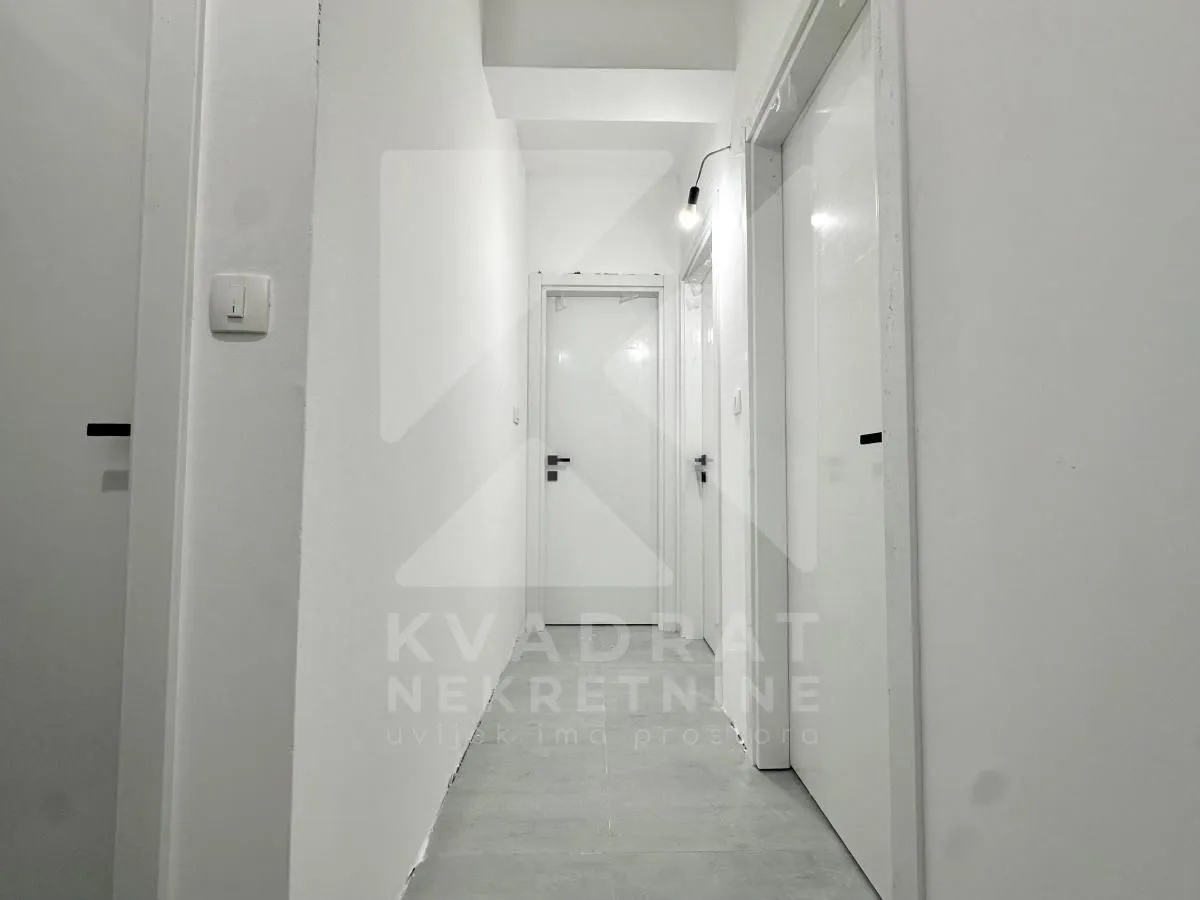 Prodaja, dvosoban stan, 64m², Stari Aerodrom, Podgorica