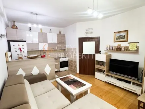 Prodaja, stan, 41m², Stari Aerodrom, Podgorica - image 2