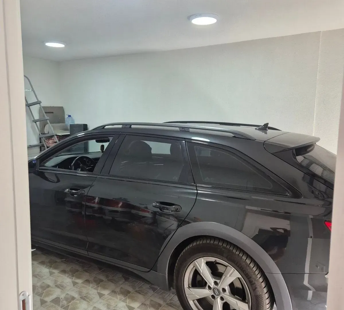 Rent, house, 170m², Zagorič, Podgorica