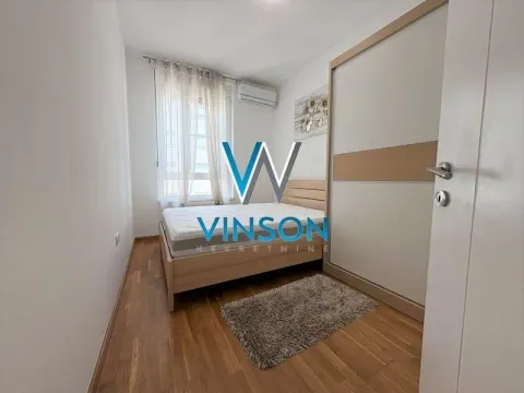 Izdavanje, trosoban stan, 57m², Centar, Novi Sad - image 10