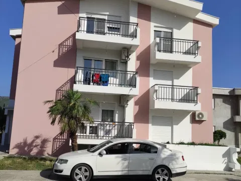 Izdavanje, dvosoban stan, 65m², Gornja Gorica, Podgorica - image 14