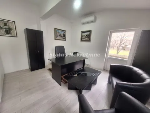 Izdavanje, poslovni prostor, 35m², Liman 3, Novi Sad Sve Podlokacije - image 5