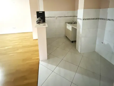 Izdavanje, stan, 69m², Ljubović, Podgorica - image 5