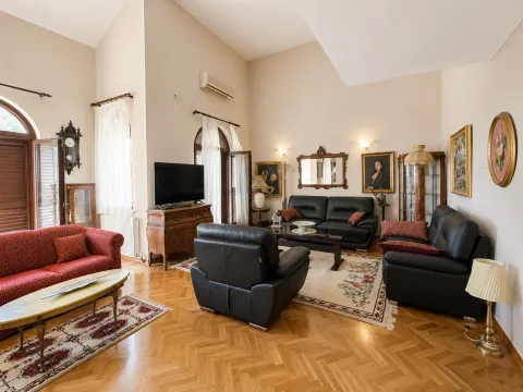 Rent, house, 280m², Gorica C, Podgorica - image 2
