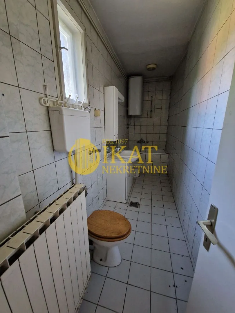 Sale, house, 221m², Rakovica, Beograd