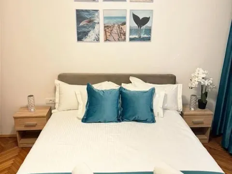 Izdavanje, trosoban stan, 64m², Savski Venac, Beograd - image 12