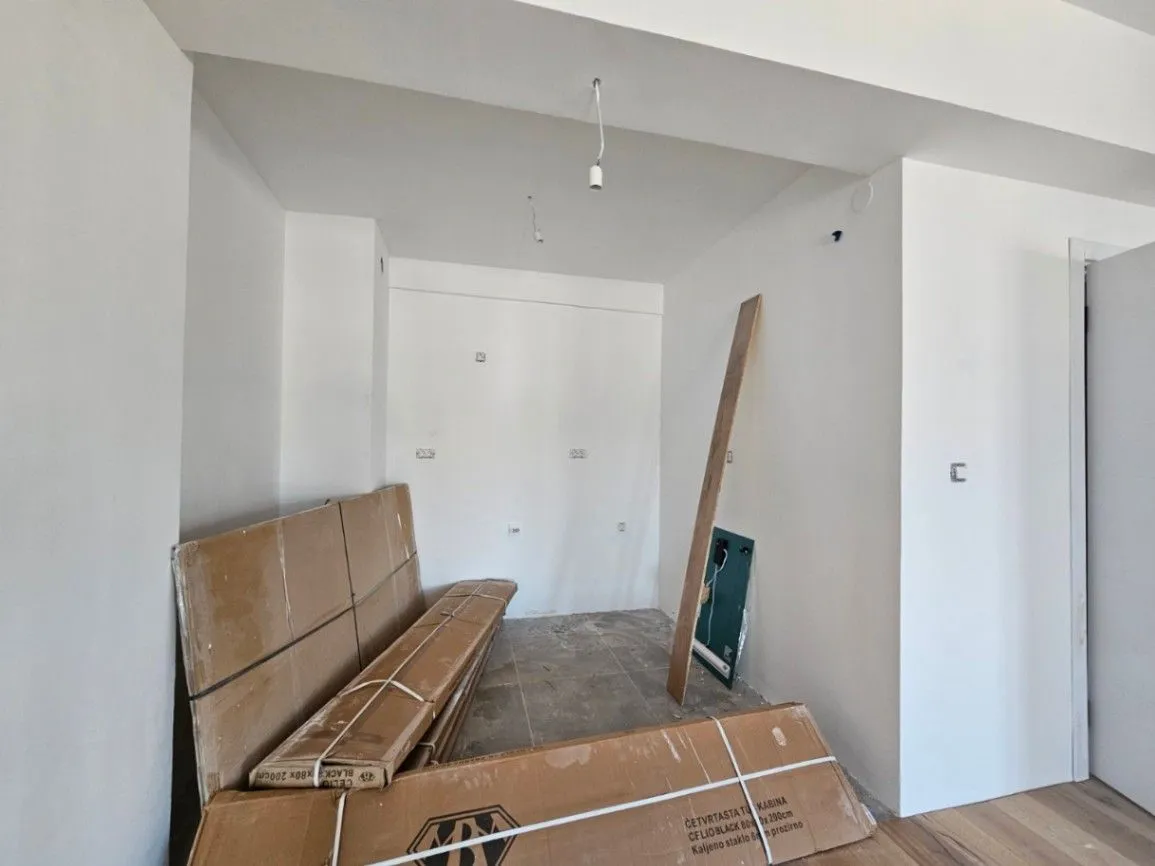 Prodaja, dvosoban stan, 102m², Momišići, Podgorica