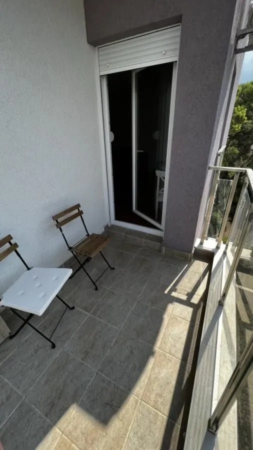 Prodaja, jednosoban stan, 49m², Tivat, Crna Gora