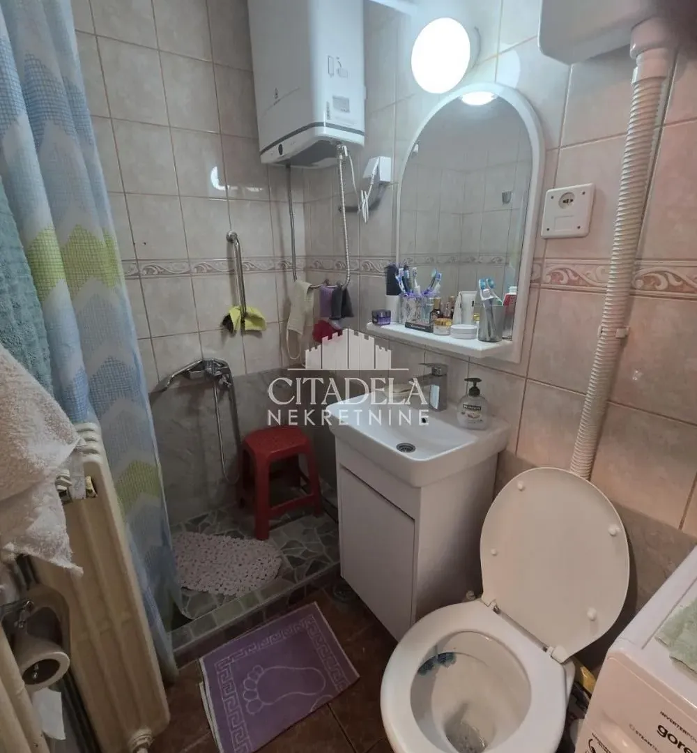 Sale, three bedroom apartment, 64m², Labudovo Brdo, Beograd