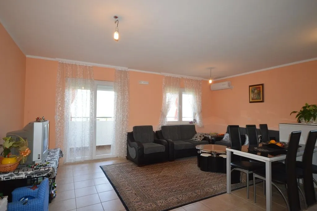 Prodaja, dvosoban stan, 76m², Topla, Herceg Novi