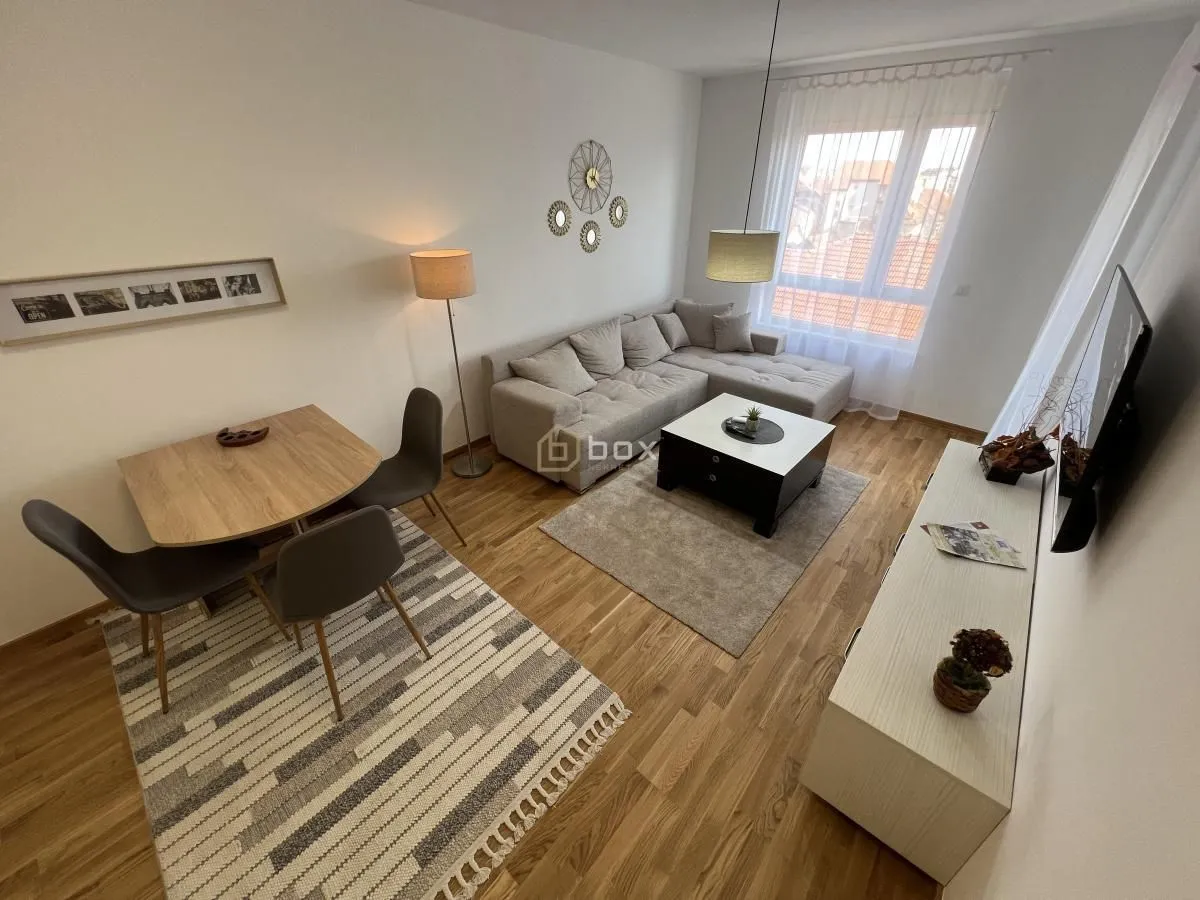 Prodaja, jednosoban stan, 48m², Pantelej, Niš