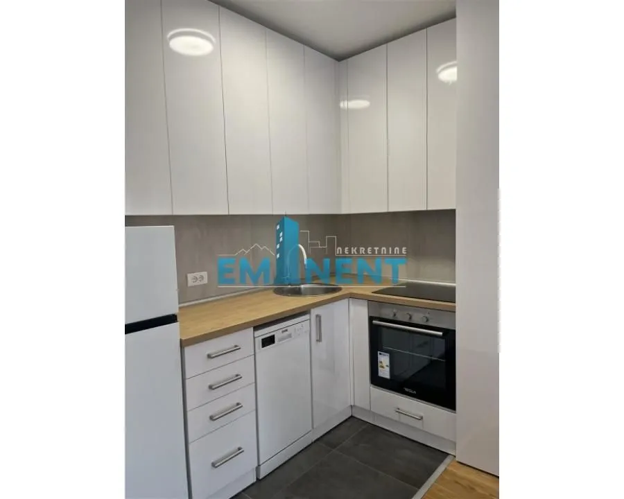 Rent, apartment, 43m², Južni Bulevar, Vračar Sve Podlokacije