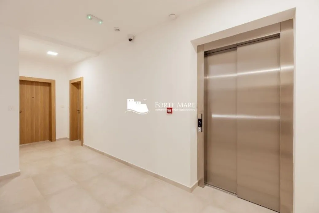 Prodaja, dvosoban stan, 66m², Sutorina, Herceg Novi
