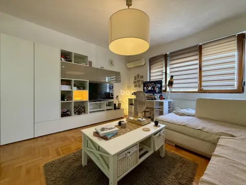 Prodaja, jednosoban stan, 50m², Centar, Niš - image 4