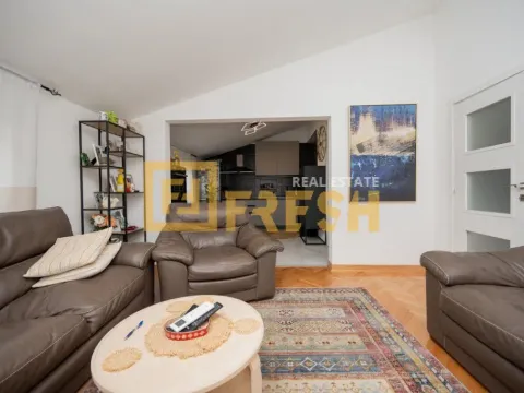 Prodaja, kuća, 180m², Dalmatinska ulica, Podgorica - image 17