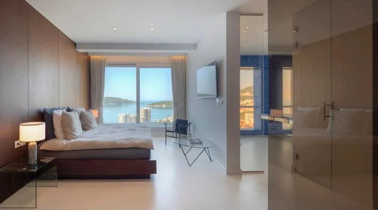 Prodaja, stan, 1000m², Rafailovići, Budva