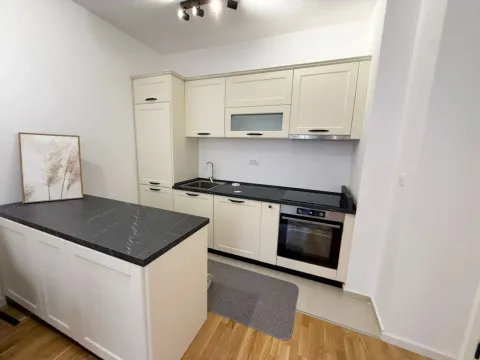 Rent, two bedroom apartment, 65m², Stari Aerodrom, Podgorica - image 3