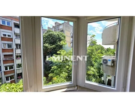 Izdavanje, dvosoban stan, 46m², Slavija, Vračar Sve Podlokacije - image 9