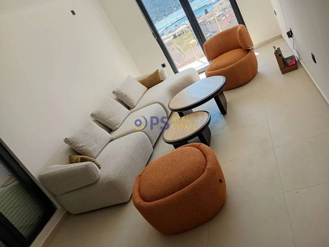 Prodaja, stan, 45m², Herceg Novi, Crna Gora