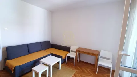 Rent, two bedroom apartment, 40m², Palilula Sve Podlokacije, Beograd - image 2