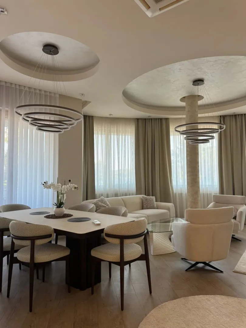 Prodaja, dvosoban stan, 117m², Budva, Crna Gora