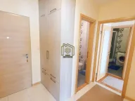 Izdavanje, dvosoban stan, 65m², Stari Aerodrom, Podgorica - image 10