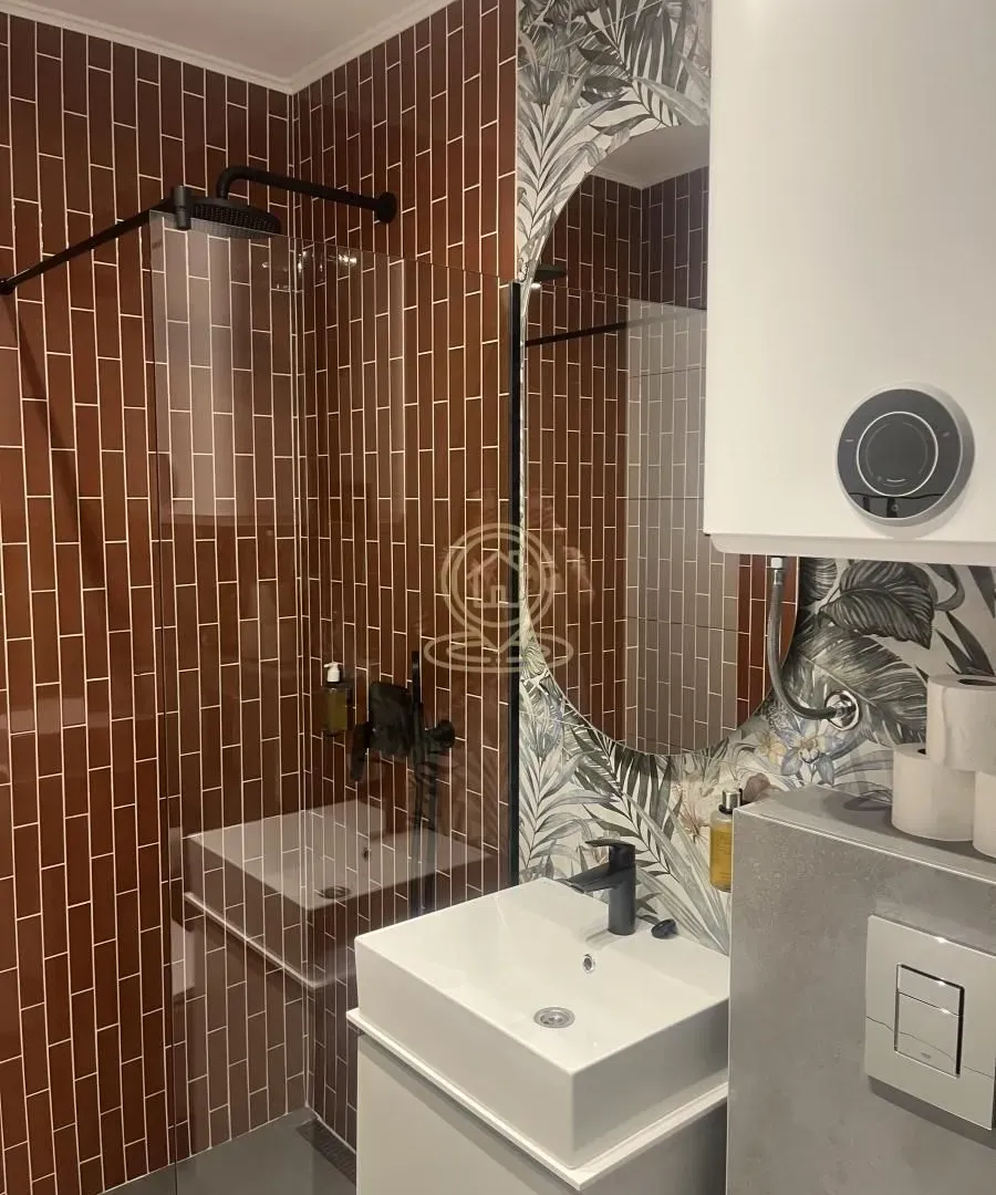 Prodaja, garsonjera, 28m², Banatić, Novi Sad Sve Podlokacije