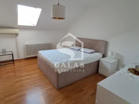 Rent, four bedroom apartment, 135m², Savski Venac, Beograd - image 6