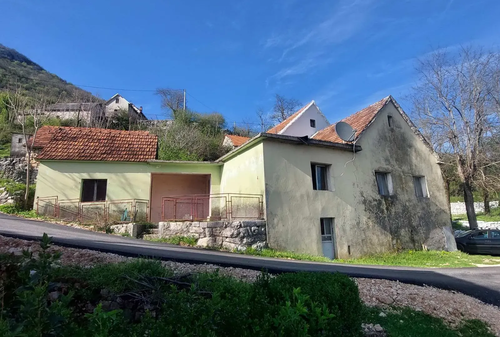 Prodaja, kuća, 100m², Nikšić, Crna Gora