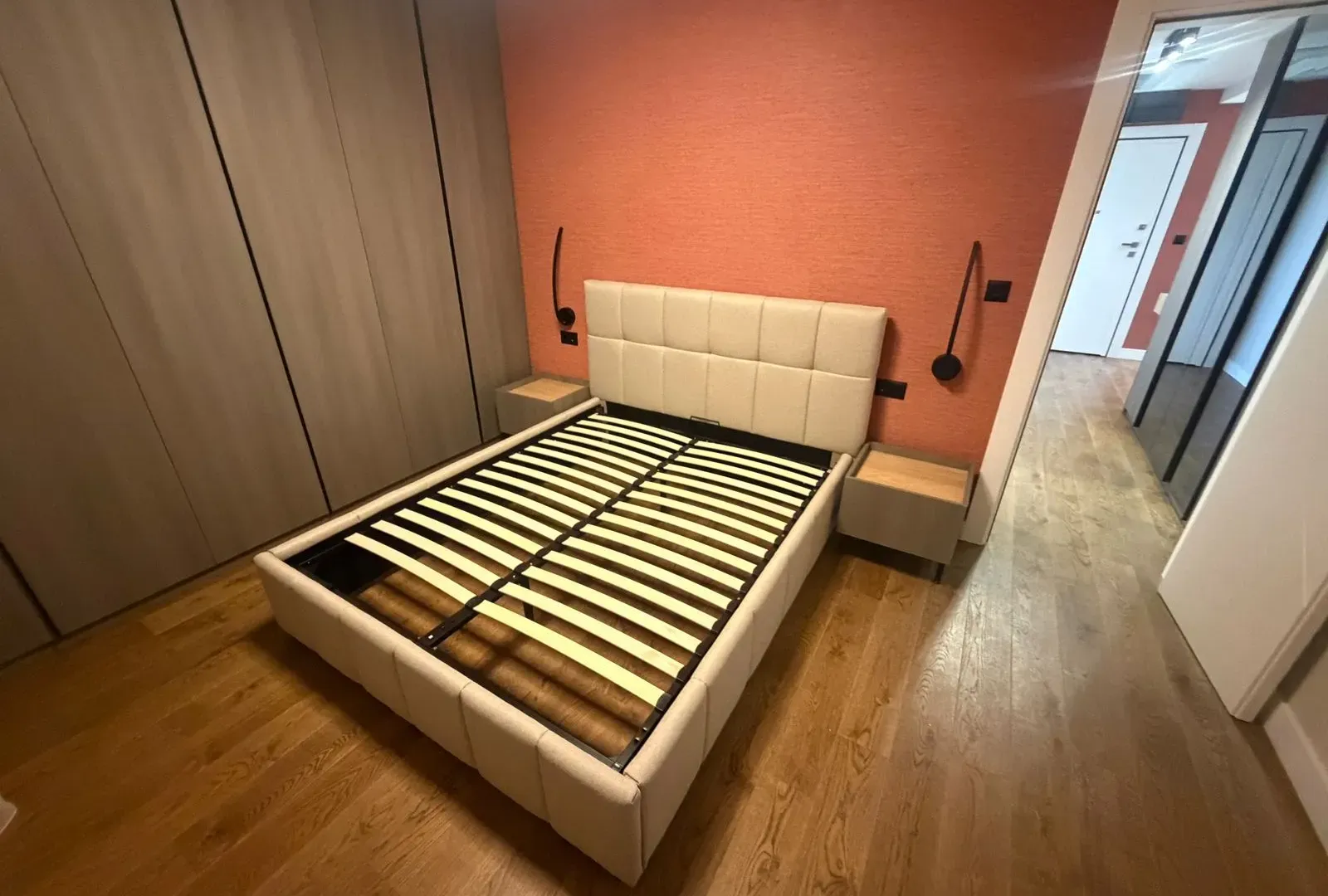 Izdavanje, dvosoban stan, 72m², Tripovići, Tivat