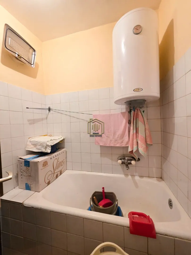 Prodaja, jednosoban stan, 34m², Cetinje, Crna Gora