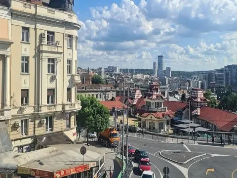 Izdavanje, poslovni prostor, 110m², Stari Grad, Beograd