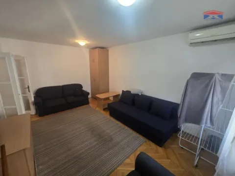 Izdavanje, jednosoban stan, 30m², Sajmište, Novi Sad - image 2