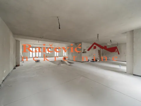 Sale, office space, 245m², Dušanovac, Voždovac Sve Podlokacije