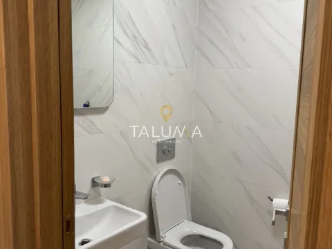 Izdavanje, dvosoban stan, 72m², City Kvart, Podgorica - image 4