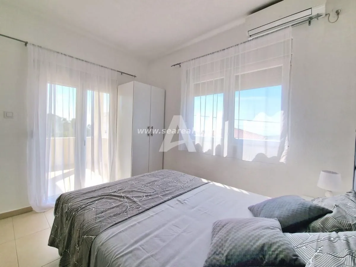 Rent, house, 300m², Krimovica, Kotor