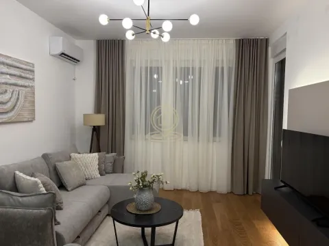 Rent, two bedroom apartment, 43m², Grbavica, Novi Sad Sve Podlokacije - image 1