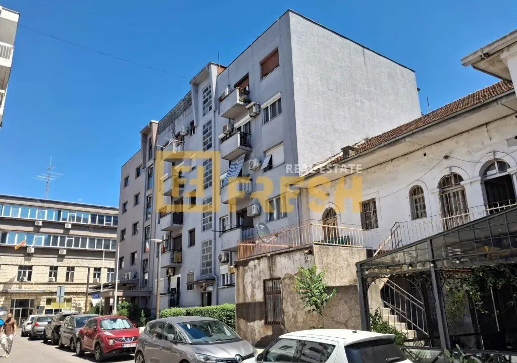 Sale, two bedroom apartment, 80m², Centar, Podgorica