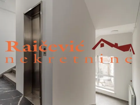 Rent, office space, 24m², Centar, Stara Pazova - image 20