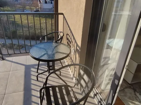 Izdavanje, jednosoban stan, 40m², Zabjelo, Podgorica - image 13