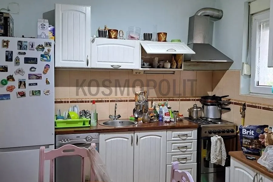 Sale, four bedroom apartment, 115m², Petlovo Brdo, Beograd