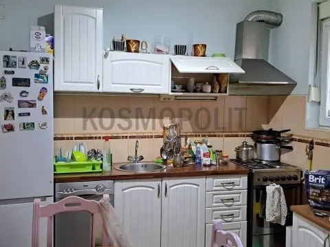 Sale, four bedroom apartment, 115m², Petlovo Brdo, Beograd - image 4