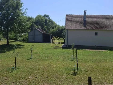 Prodaja, kuća, 68m², Kosić, Danilovgrad - image 6